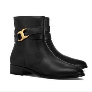 Tory Burch boot 👢